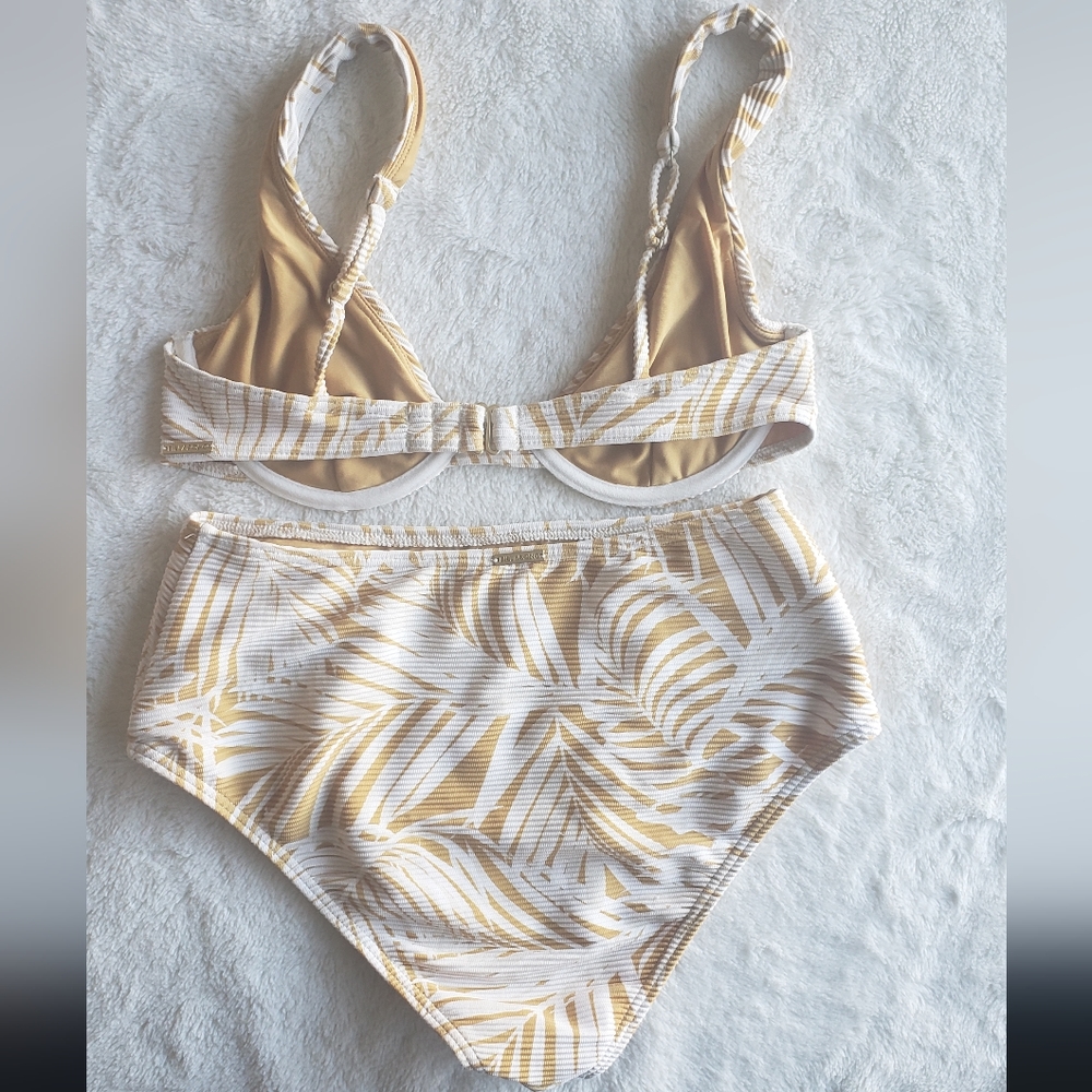Billabong high waisted bikini - Picture 2 of 3